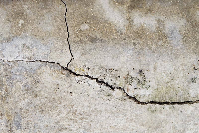 You Ve Found A Foundation Crack In Your Garage Floor Now What