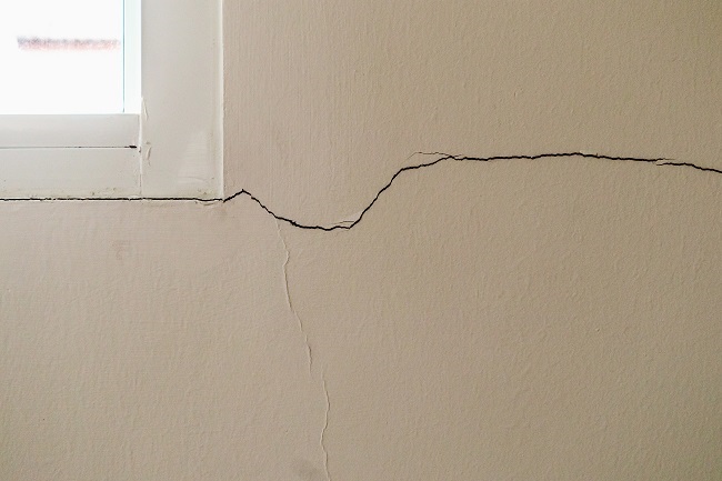 Decoding Wall Cracks: What They Reveal About Your Foundation's Health